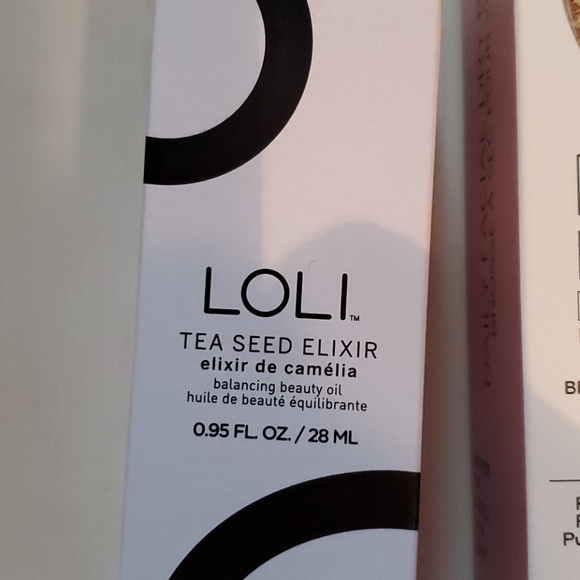 Fab Fit Fun winter 2020 bundle! - Picture 3 of 4